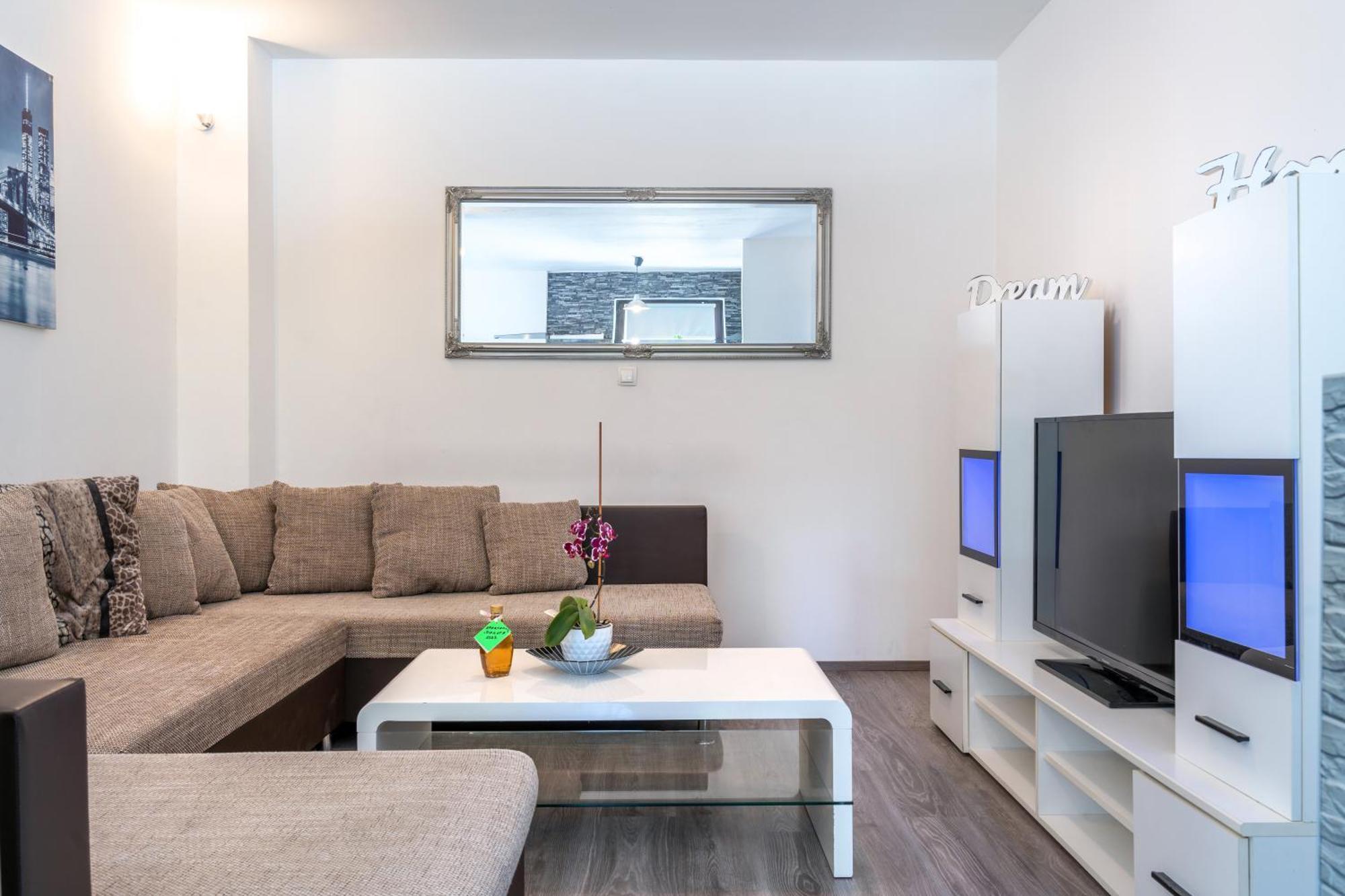 Dakota apartment 6+2 Kastav Bagian luar foto